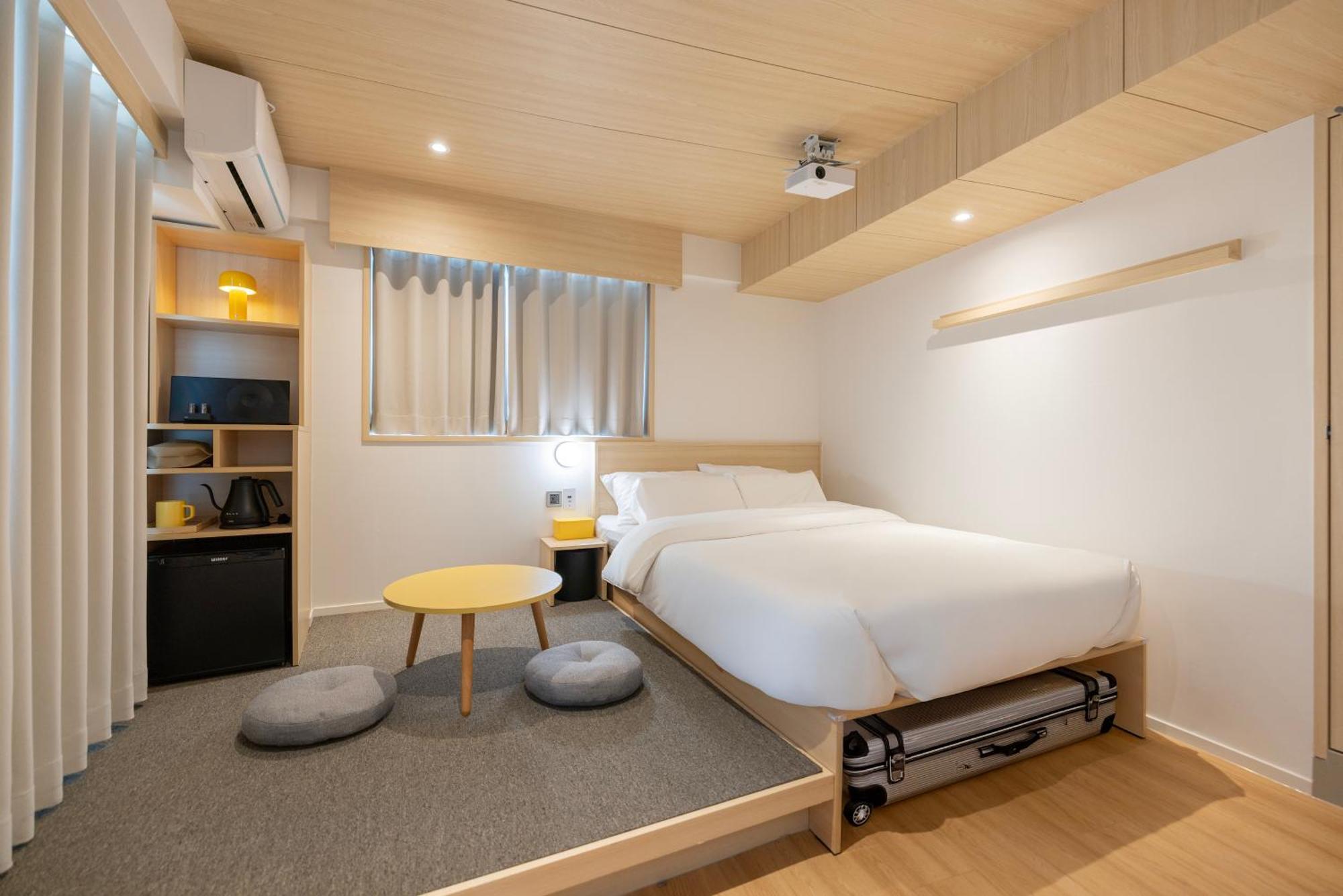 2025 Renovated- Hotel Marguerite Сеул Екстер'єр фото