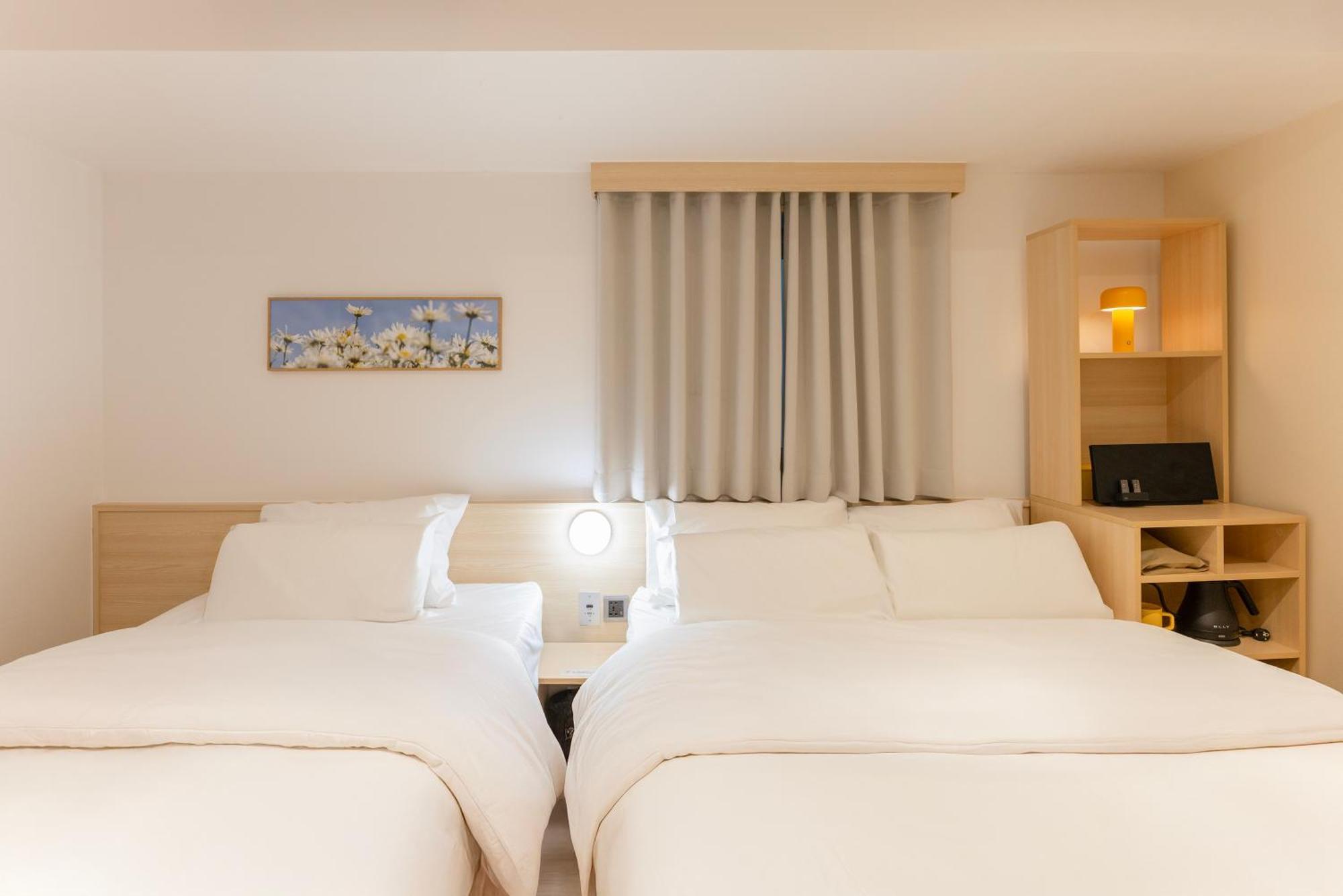 2025 Renovated- Hotel Marguerite Сеул Екстер'єр фото